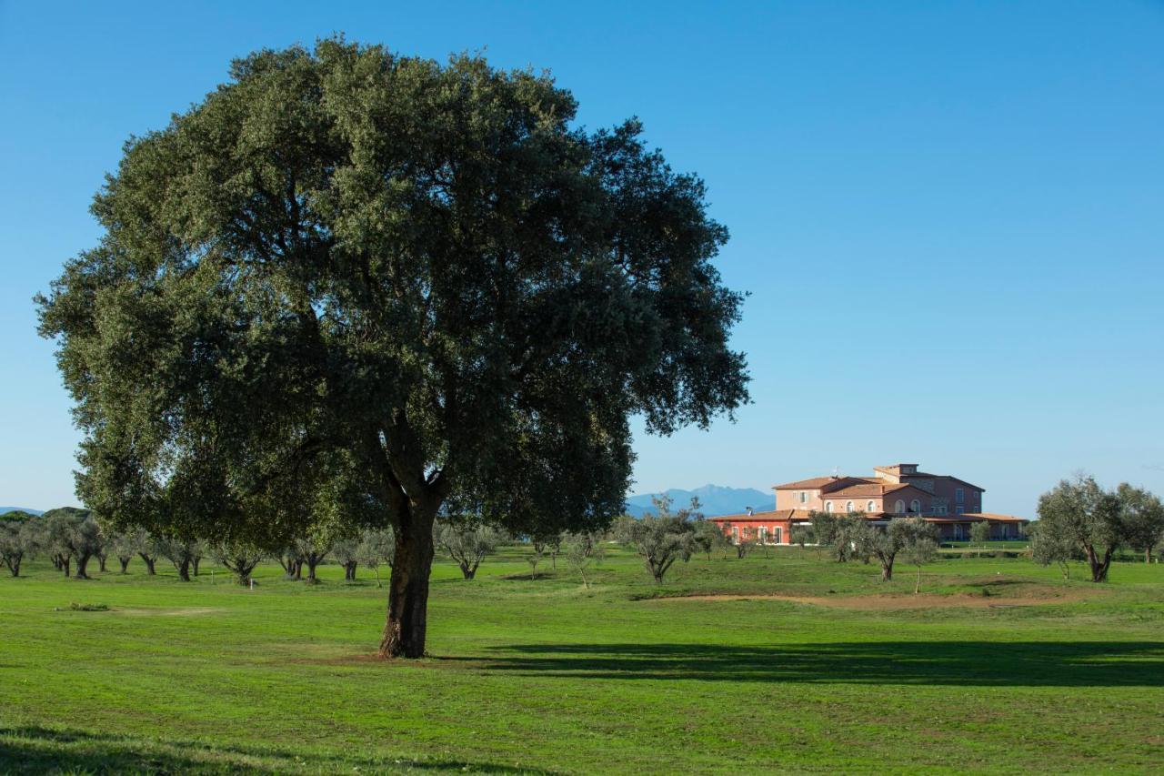 Riva Toscana Golf Resort & Spa Follonica Exterior foto